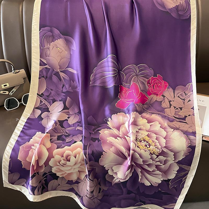 New Style Spring Summer Women Big Flower Print Scarf Ladies Popular Beach Silk Satin Shawl Fashion Headcloth