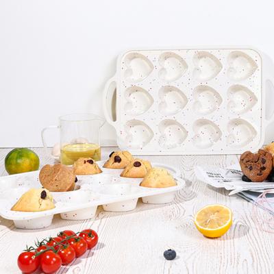 Herzförmige Silikon-Muffin-Form mit metallverstärktem Rahmen 12 Mulden Herz-Backform zum Backen von herzförmigen Muffins Form für Cupcakes