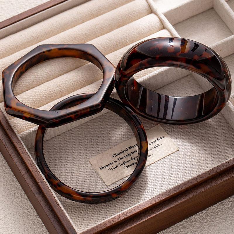 Bracciale Grande Esagerato in Resina Personalizzato, Bracciale Maculato Stampa Leopardo Trasparente Color Caffè, Colore Imitazione Guscio di Tartaruga