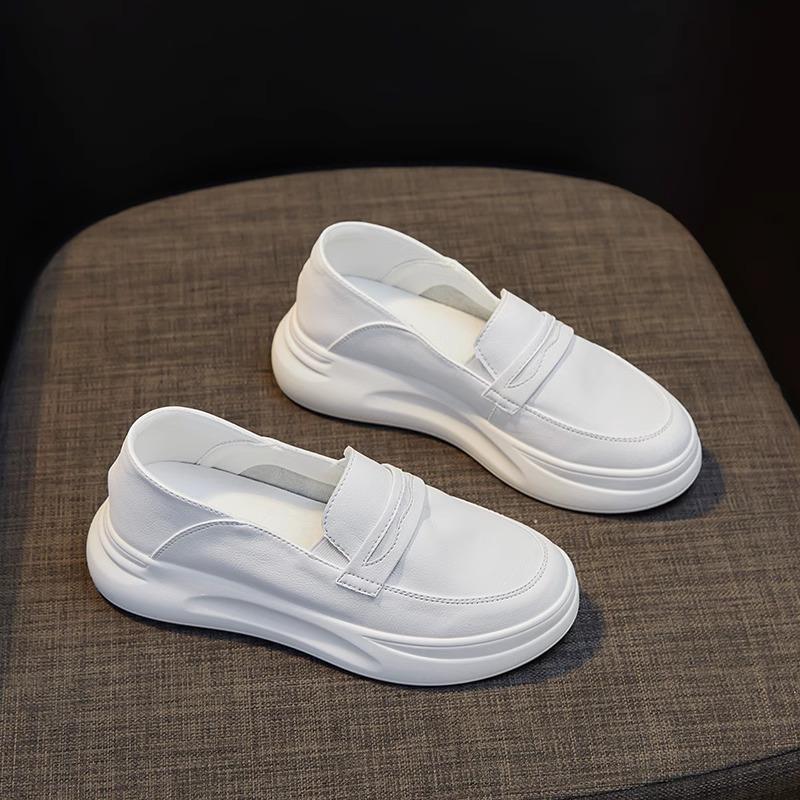 

Кожаные маленькие белые туфли женские новые весенние женские туфли легкая платформа туфли медсестры ленивые на один педаль одинарные туфли женские 40 белый