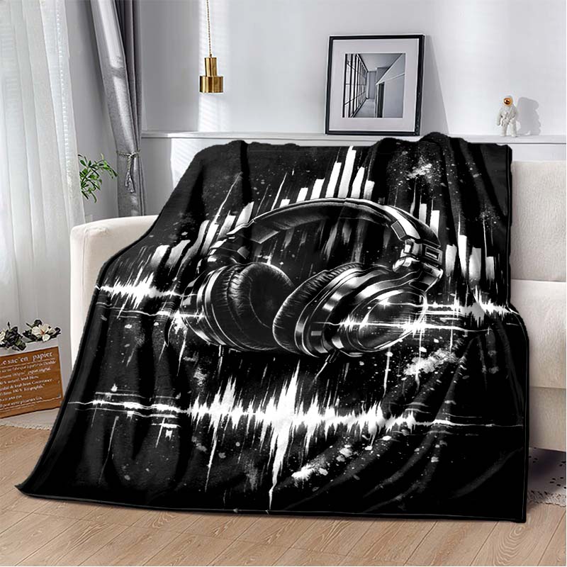 Vintage "I Love Music" Print Flannel Blanket, Retro Headphone & Heart Throw Blanket