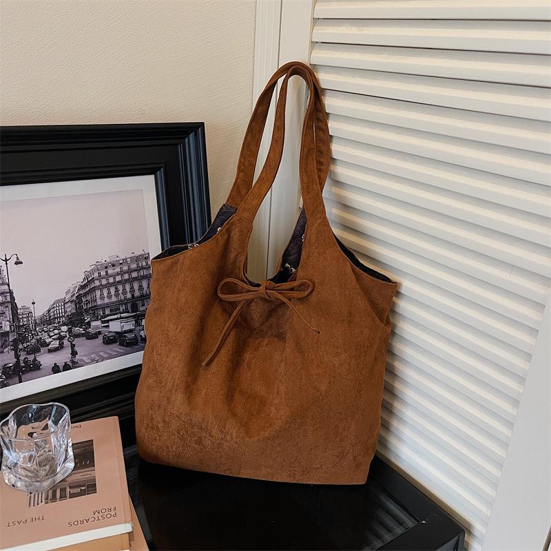 Large Capacity Vintage Corduroy Shoulder Bag Spring New Fashiable and Versatile Commuting Bag Casual Tote Bag for Women