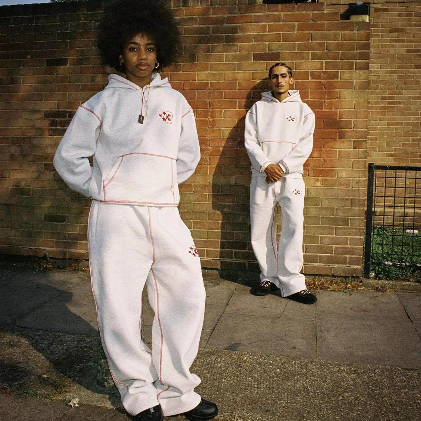 

Y2K Fleece Embroidered Sweatpants & Hoodie Set for Men and Women XL