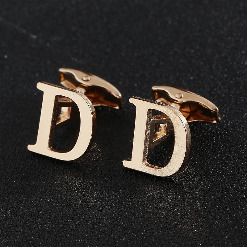 Exklusive goldene Alphabet Manschettenknöpfe für Herren - Elegantes Design für französische Hemden