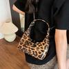 2025 Simple and Fashionable Leopard Print Dumpling Bag High-end Texture Casual Portable New Contrasting Bag Crossbody Armpit Bag