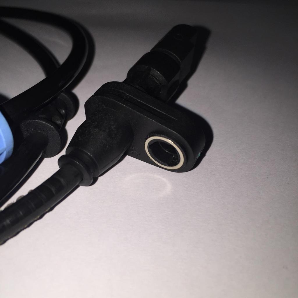 ABS Sensor for BMW E38/E52 - Car Speed Sensor Fitment (Part #34520025722)