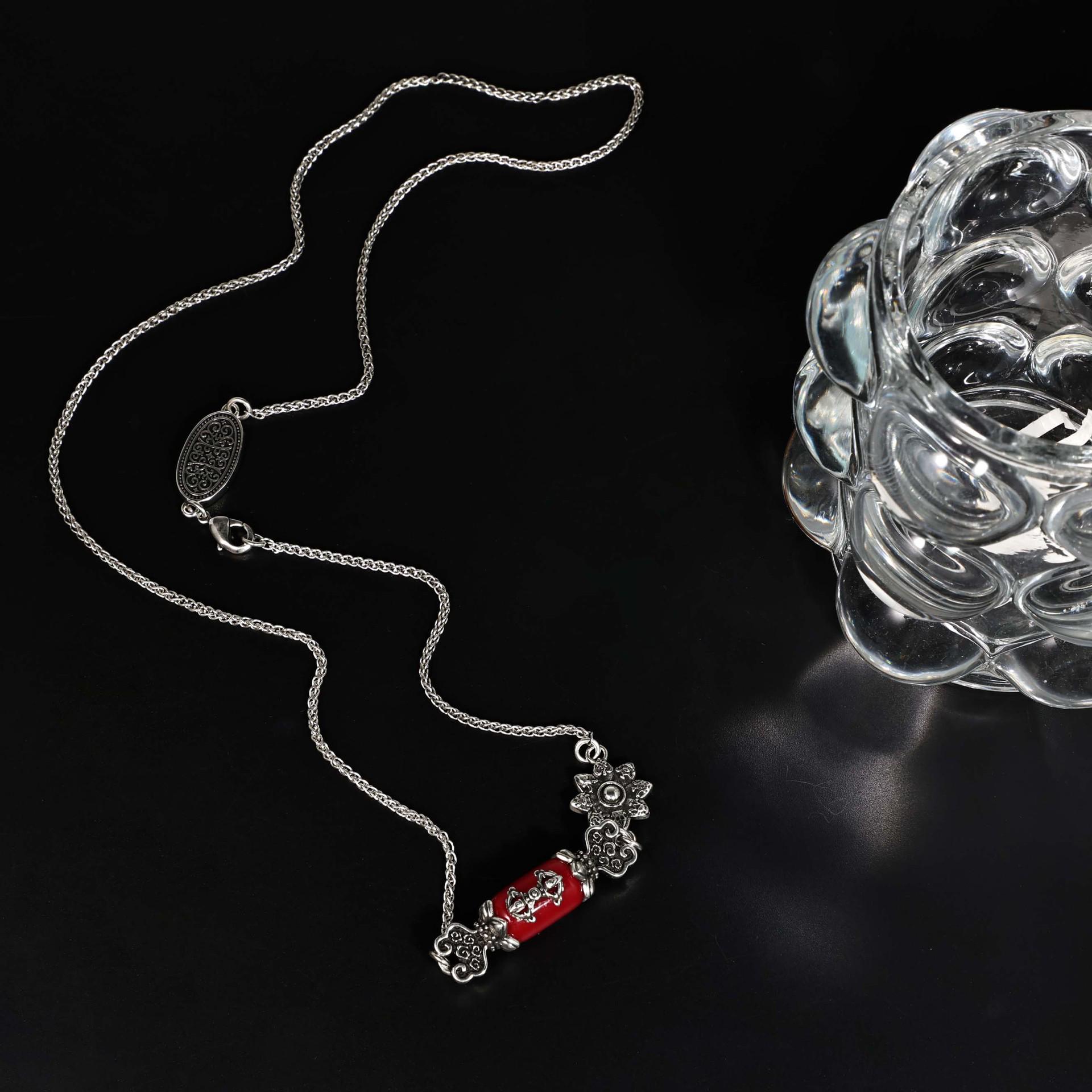 

Retro Chinese Ethnic Sweater Chain with Long-lasting Color Retention for Men and Women