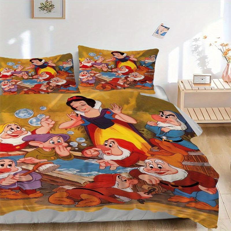 

3pcs Snow White and the Seven Dwarfs Taking a Bath Printed Quilt Set - Includes 1 Quilt Cover and 2 Pillowcases, Machine Washable - Suitable for 135x200cm