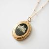 14K Gold Niche Vintage Necklace with White Dried Flower Photo Frame