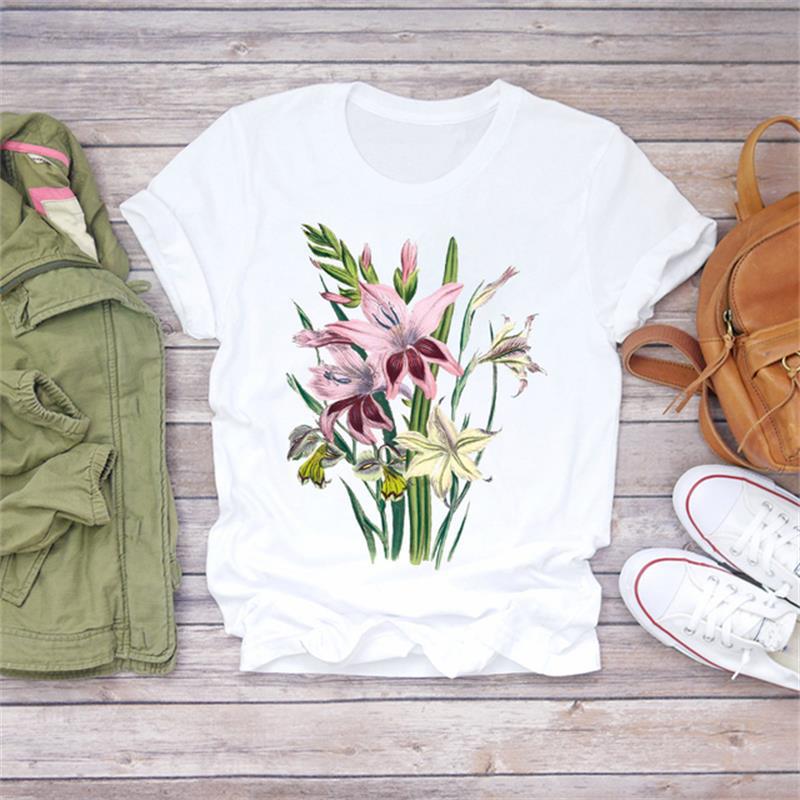 Casual Flower Graphics Women's T-Shirt 90S Summer Blouse Short Sleeves Tees Loose White O-Neck Shirts Female Tops Kpop Clothing