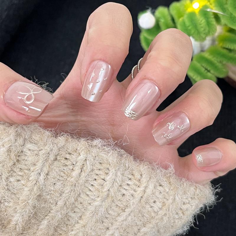 High-End Gilded Bowknot Cat Eye Wearable Nails: New Year Manicure Nail Tips