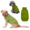 Farbenfroher Zopfstrick-Rollkragenpullover für Hunde, und Winter.