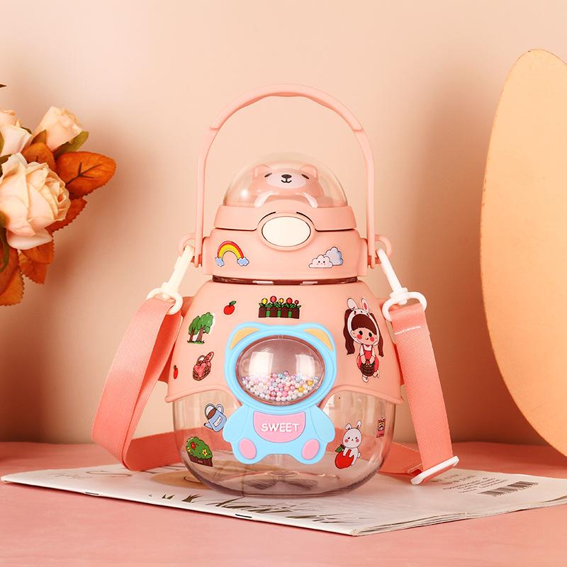 Cartoon Bear Spacious Childrens Plastic Cup Good-looking Outdoor Activity Portable Big Belly Cup Bounce Strap Cup with Straw 1300ml