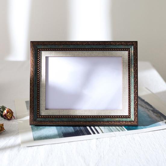 Vintage Photo Frame, Art Mat Picture Frame for Tabletop Display & Wall Mount, Decorative Frame for Studio Portrait Photos