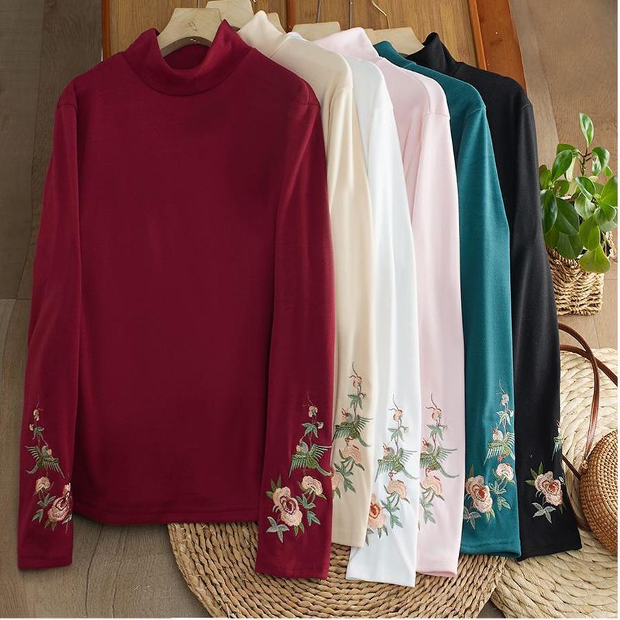Autumn Winter Retro Velvet Bohemian Embroidery Base Layer Long Sleeve Top for Women