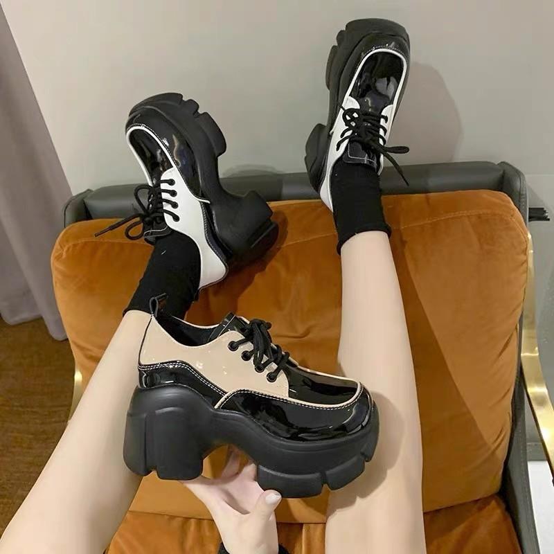 Autumn and Winter New Women's Shoes Platform Heightening Martin Boots Medium Tube Comfortable Handsome Lace-up Single Shoes Women's Boots