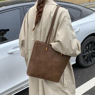 Handtasche mit großem Fassungsvermögen Damen neue Herbst- und Winter-Retro-einfache Umhängetasche hochwertiger Sinn Arbeits-Pendler-Tasche