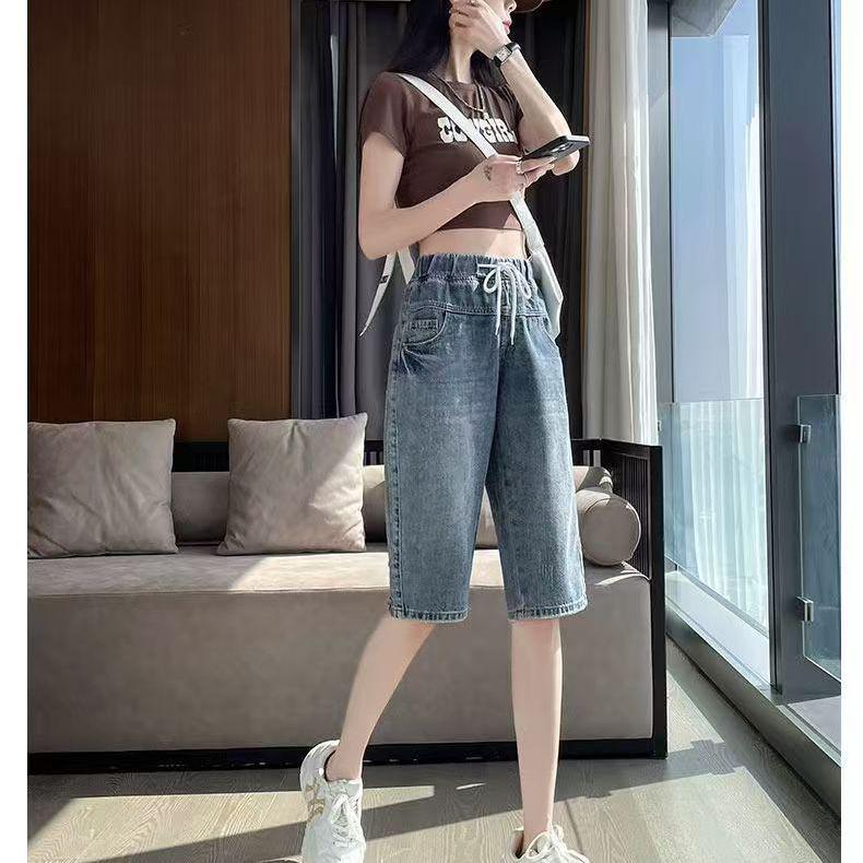 

High-Waisted Elastic Denim Slimming Straight-Leg Shorts for Petite, Mid-Length, Versatile Summer 2026 Trend. S (Recommended Below 100 lbs)