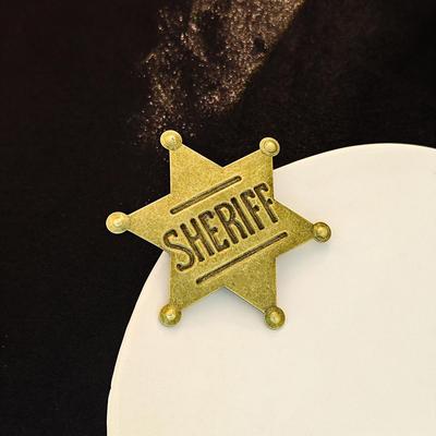 European & American Creative Police Badge Brooch - Retro Six-Pointed Star Medal Pin for Clothing Accessories