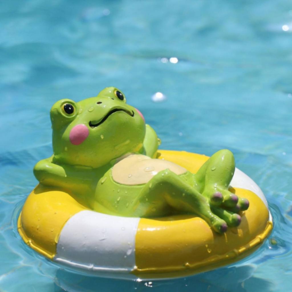 Floating Frog Ornament Resin Pond Decoration Outdoor Decor Compact for Aquarium