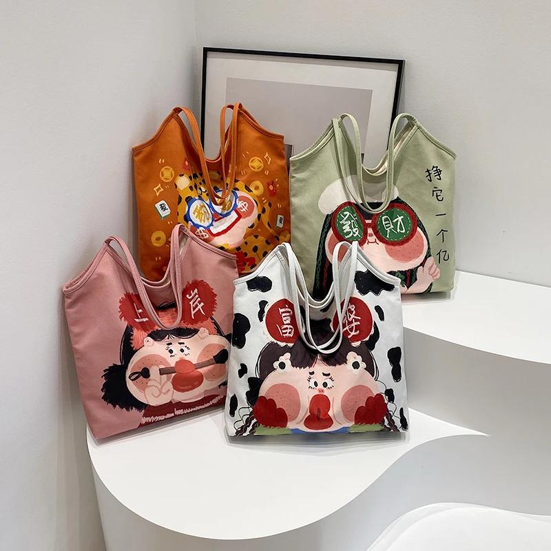 Large capacity travel tote bag with small niche design  elegant  customized and versatile  complete shoulder bag