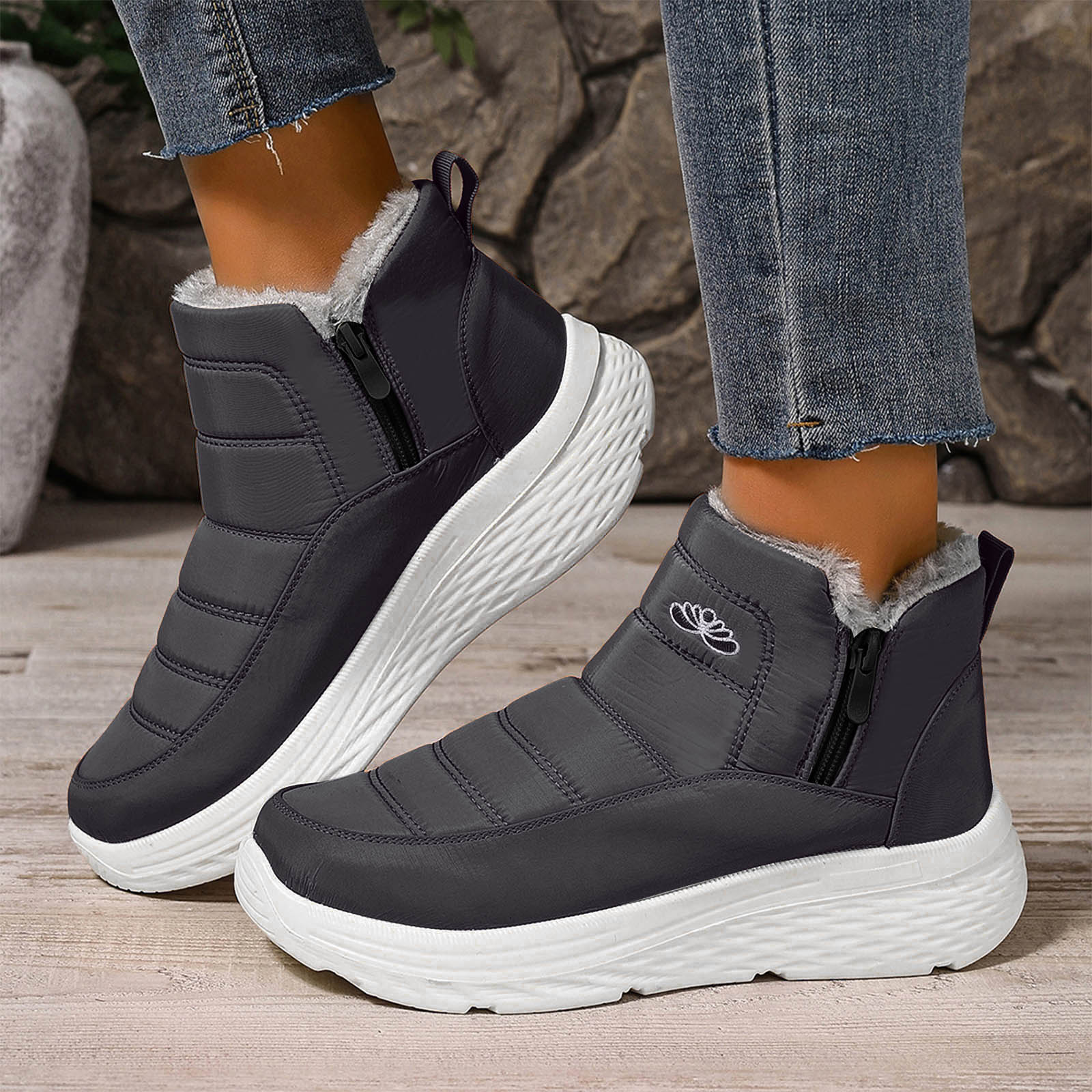 Ботинки для женщин зимние теплые на подкладке ботильоны удобные слипоны легкие женские ботинки женские плюшевые теплые зимние ботинки 44 серый