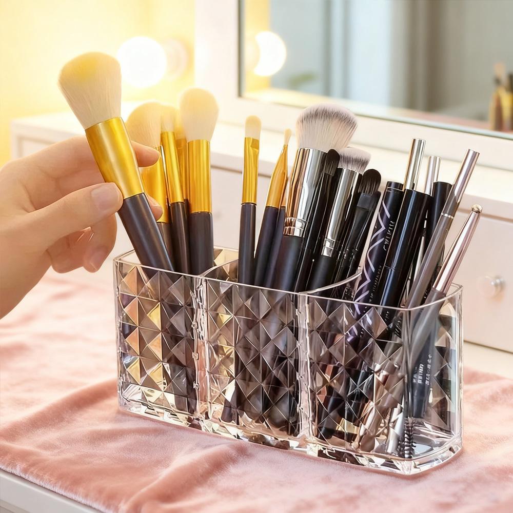 Small 3 Slot Makeup Caddy Desk Organizer for Eyebrow Pen Lipstick Eyeliner And Pens Clear Plastic Makeup Holder for Vanity Desk