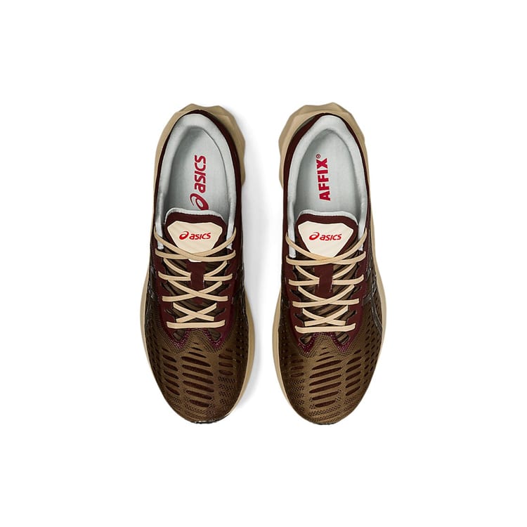 ASICS Novablast Affix Brown 1021A467-200