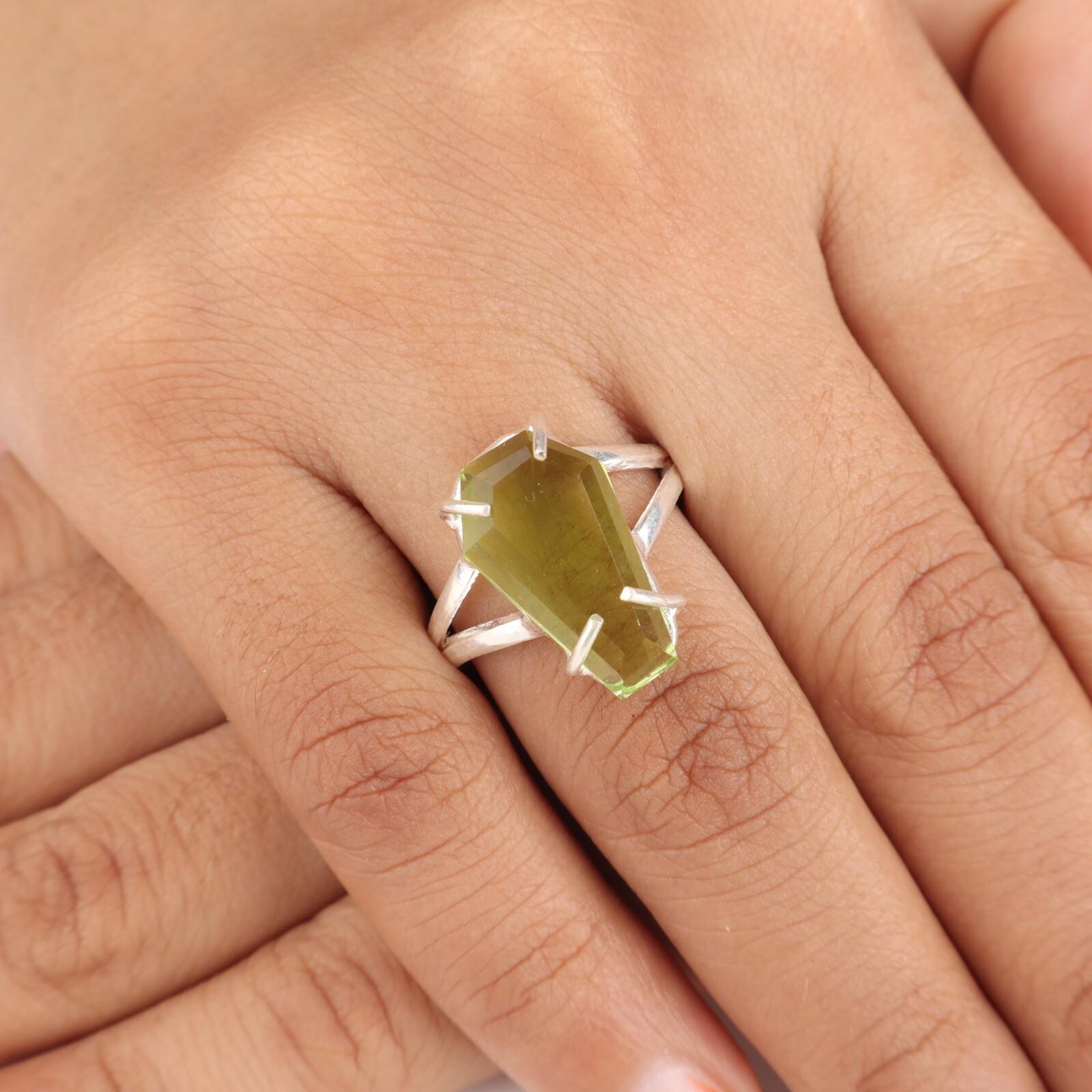 

Перидот Драгоценный Камень 925 Стерлинговое Серебро Ювелирные Изделия Кольцо Ручной Работы Для Подарка на Юбилей RR-40-6 12.75