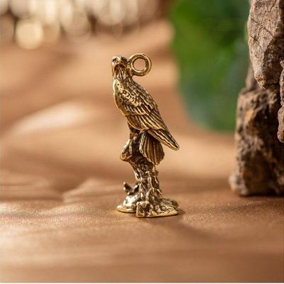 Retro Brass Eagle Ornament Statue Home Office Ornaments Eagle Doll Craft Desktop Ornament Gift