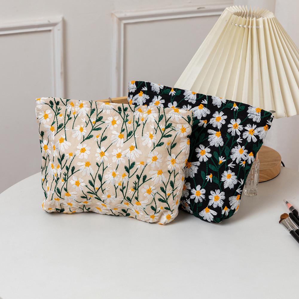 Canvas Embroidery Cosmetic Bag With Floral Pattern For Travel And Home Use