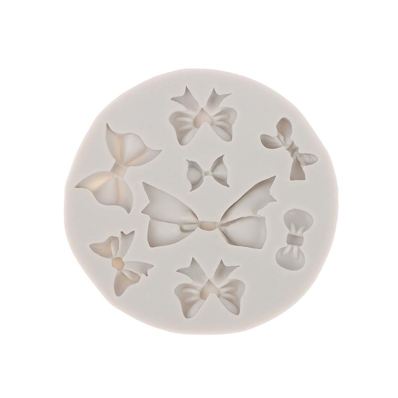 Cartoon Flower Leaves Shape Silicone Cookie Mold Uppercase Bows Chocolate Fondant Pastry Cake Decoration Tools DIY Sugar Forms