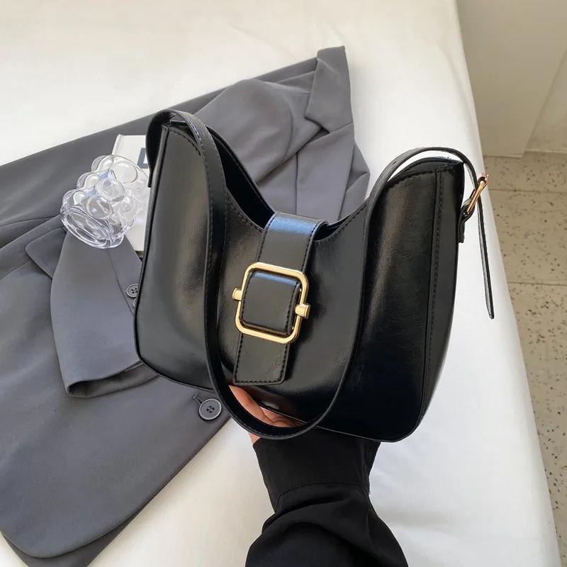 Large Capacity Monochromatic Shoulder Bag for Women Feminine Armpit Bag Simple and Casual Retro Fashion New