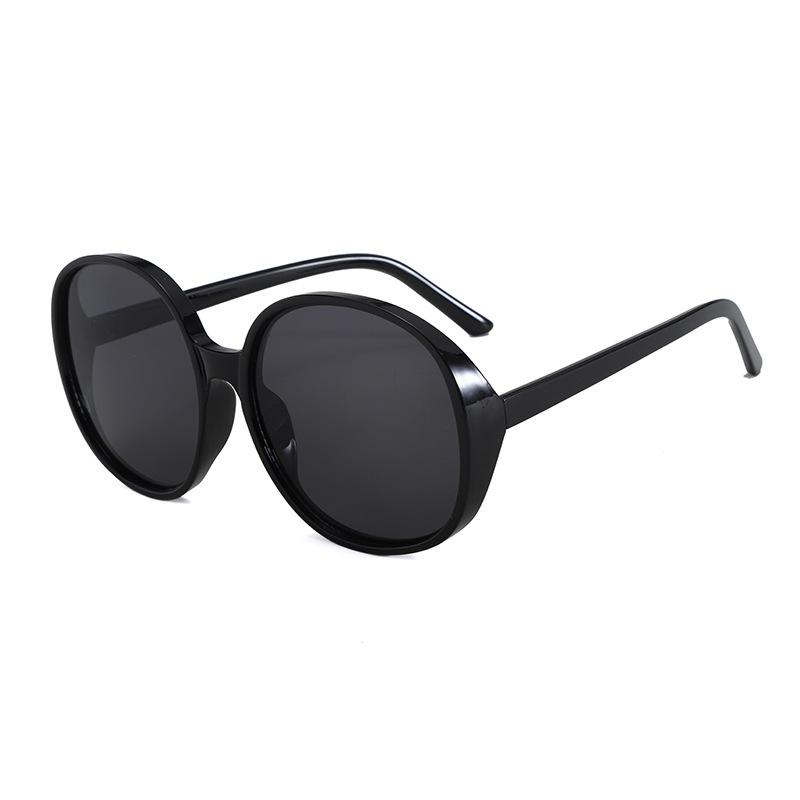 New Fashionable Round Large Frame Candy Color Sunglasses with Gradient and Simple Design Trendy European and American minimalist sunglasses Black Frame Gray Piece