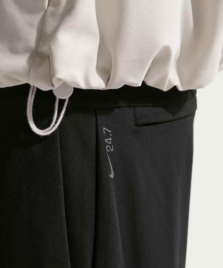 Nike 24.7 Perfect Stretch Therma Fit Octa Jacket M - Light Bone: Light Orewood Brown / If2116-072