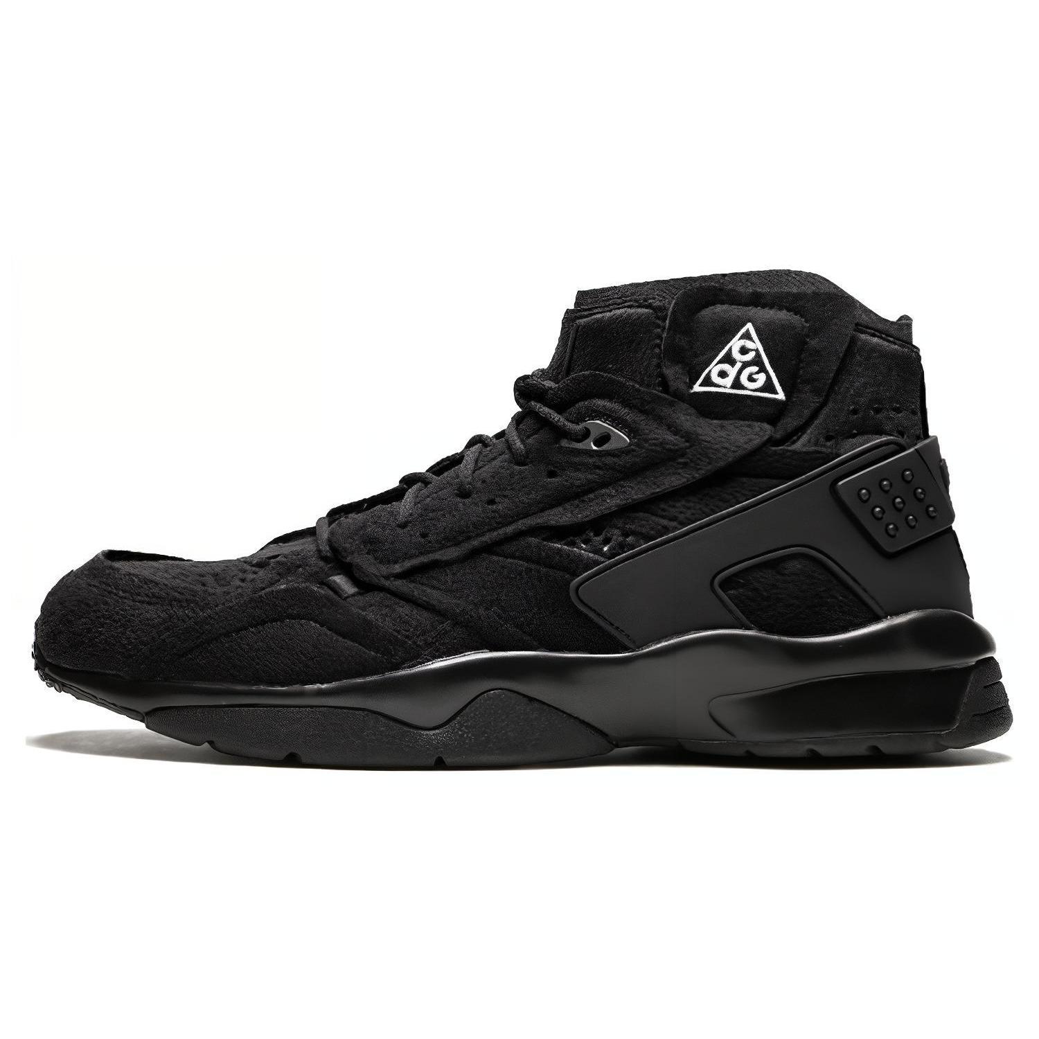 

Nike Air Mowabb Comme Des Garcons Black 44