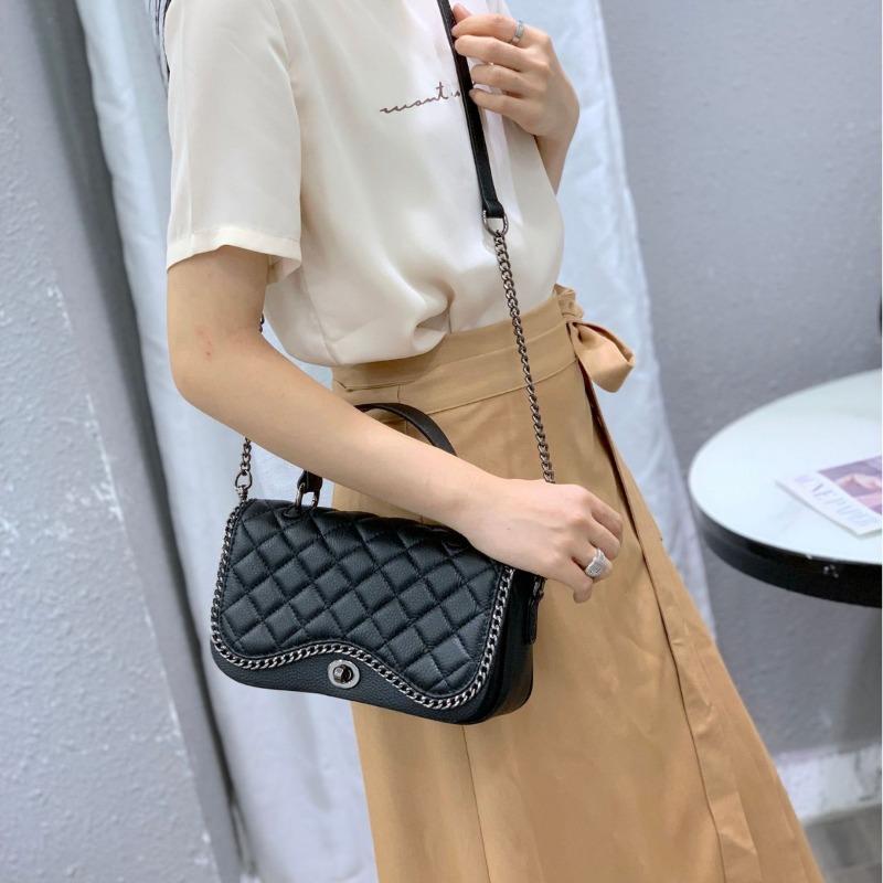 Genuine Leather Women's Handbag Diamond Check Small Square Handbag Niche Premium Sense Light Luxury Layer Cowhide Hand Bill Shoulder Crossbody Bag