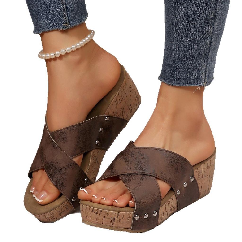 2025 new foreign trade summer women's wedge heel thick-soled slippers wear large size fish mouth thick-soled wedge slippers