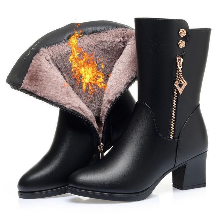 Medium boots soft leather women's boots winter new medium heel thick heel velvet warm medium boots medium old cotton boots women