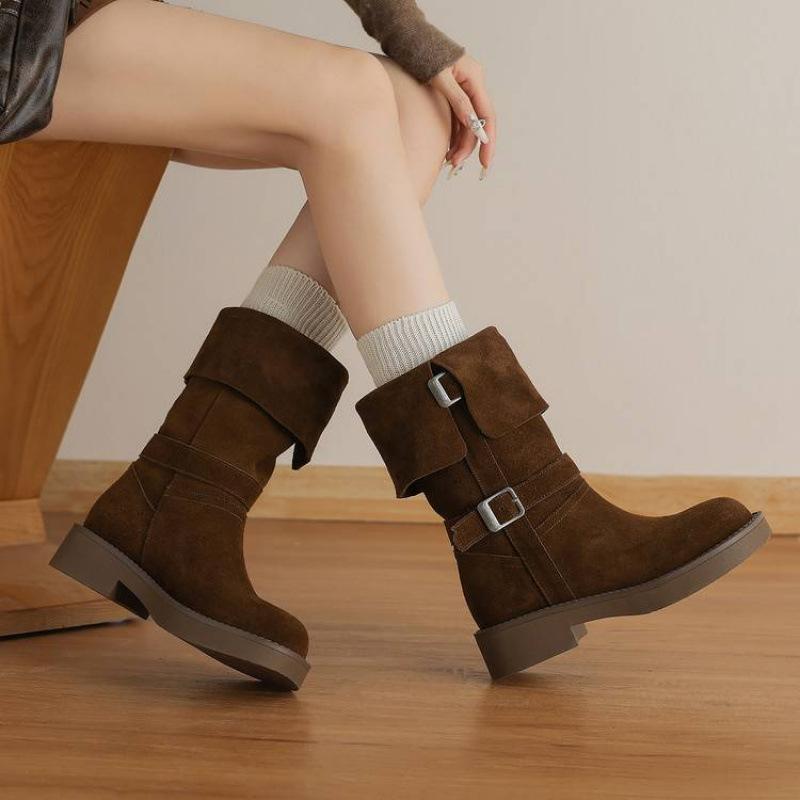 New women's leather boots round head large size women's boots cow anti-velvet square heel round head Martin boots autumn and winter leather medium bo