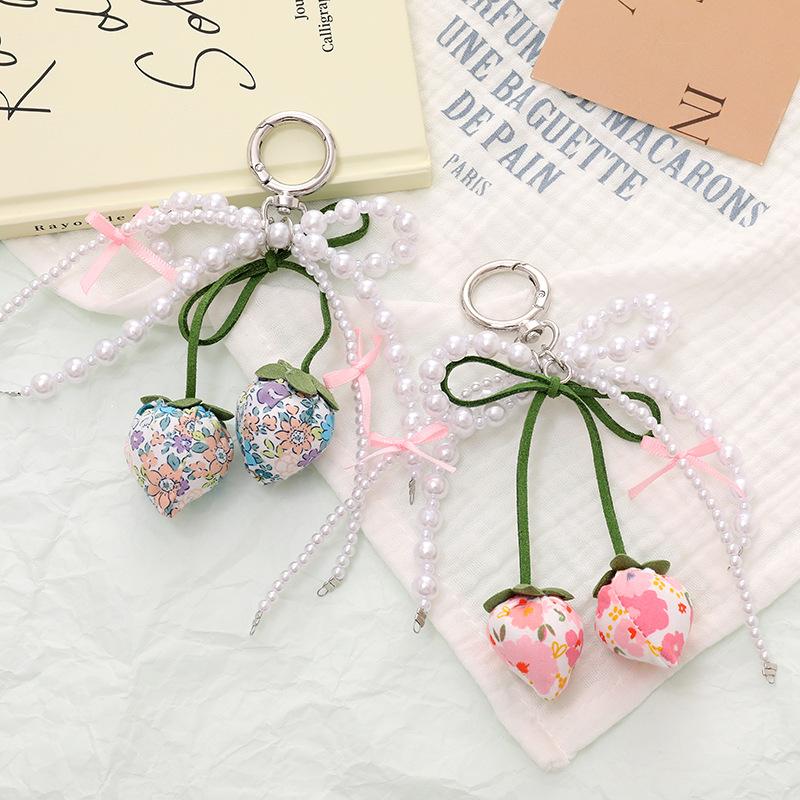 Y2K Sweet Fabric Plaid Strawberry Bow Keychain Ins Trendy Keyring Korean Aesthetic Girly Key Chains Bag Pendant Girl Gifts