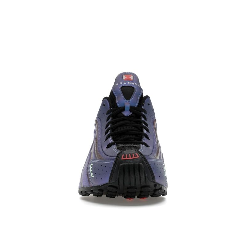 Nike Shox R4 "Iridescent" HQ3446-001