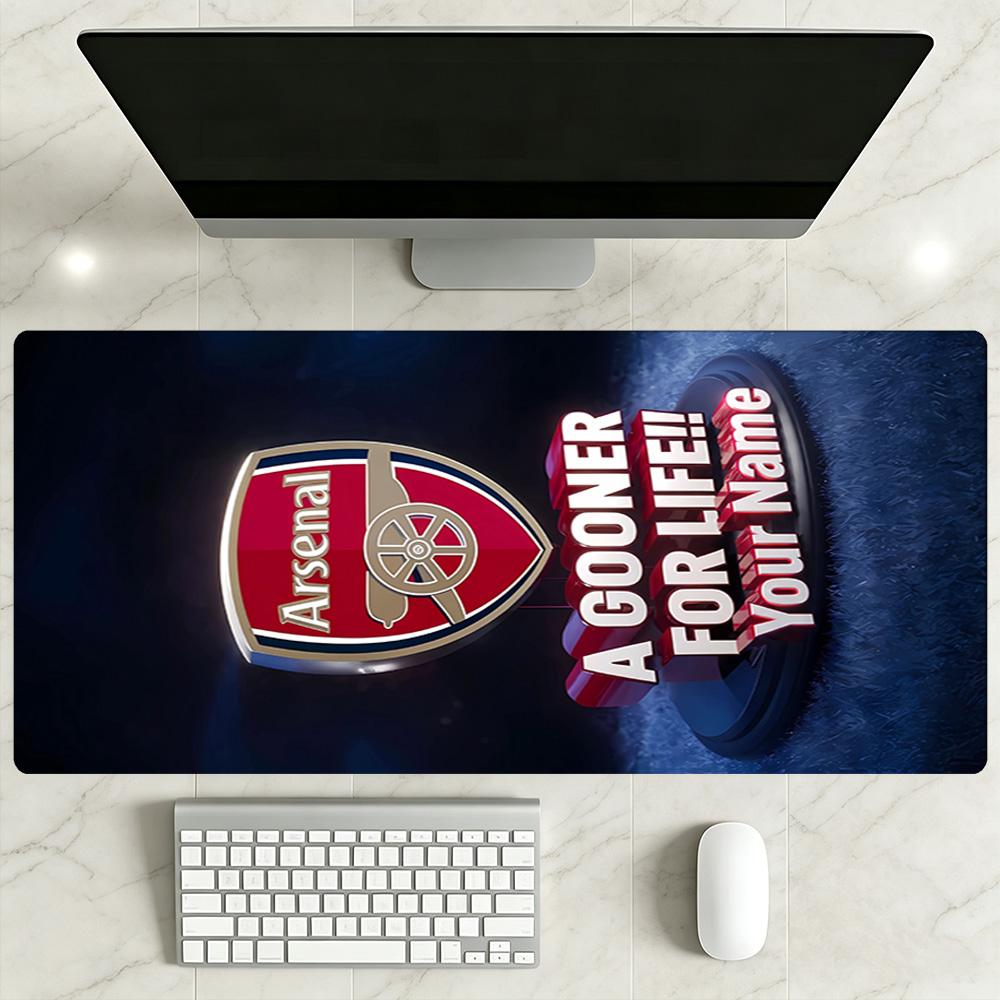 Arsenal F.C.. Personalisierte Namens-Mausmatte Schreibtischmatte Büro-Mausmatten Rutschfeste Gummiunterseite Schreibtischzubehör