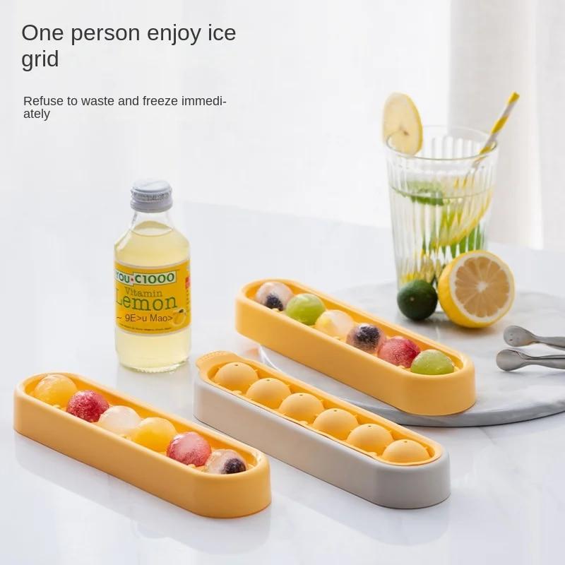 Ice Cube Tray Food Grade Silicone Ice Grid Mold Household with Lid   Candy Bar Kitchen Gadgets In Summer