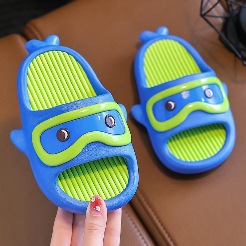 

Cute Shark Summer Cartoon New Style Boys Slippers for Home Indoor Bathing, Soft Sole Non-Slip Children s Summer Sandals 160Code（Inner Length16C синий