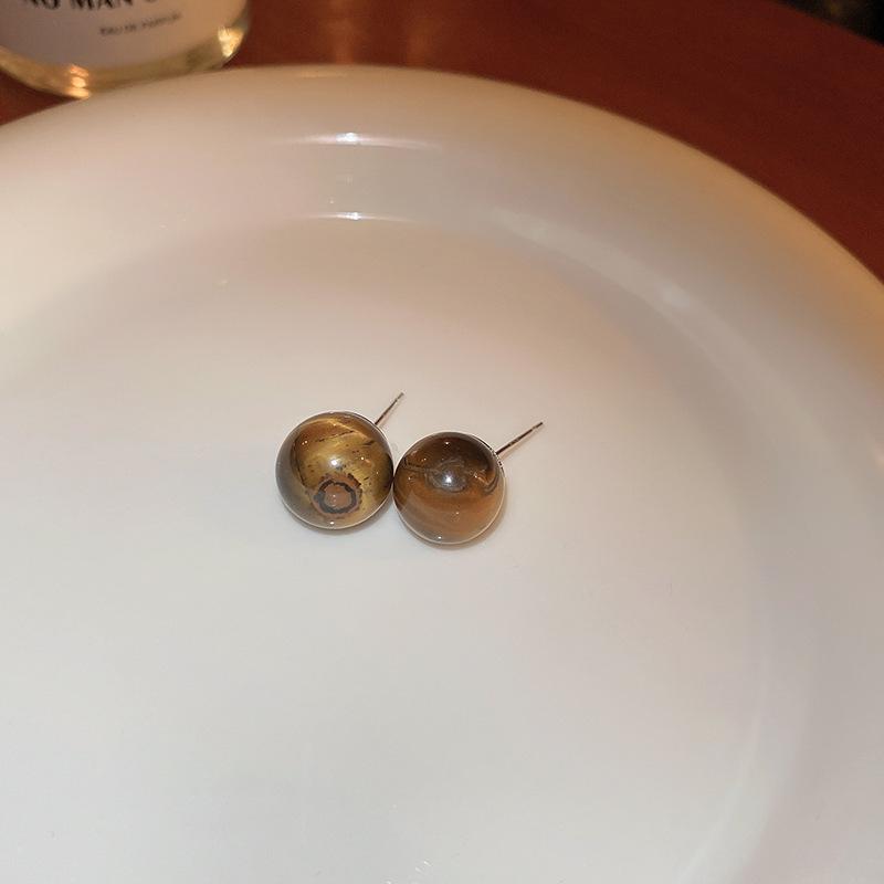 Silver Needle Tiger Eye Geometric Irregular Stud Earrings - Autumn Winter Retro Niche High-End Style.