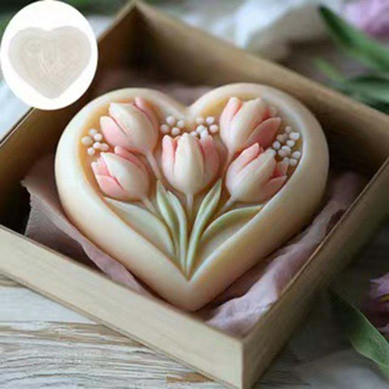 Silicone Heart Shape Molds Handmade Candle Moulds with Dried Flower and Glitters for Resin Crafts and Candle Creations