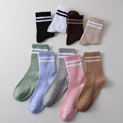 Damen Gestreifte Mid-Calf Over-the-Knee Rutschfeste Sportsocken: Zweistreifiger vielseitiger Casual-Stil für Frühling/Herbst.