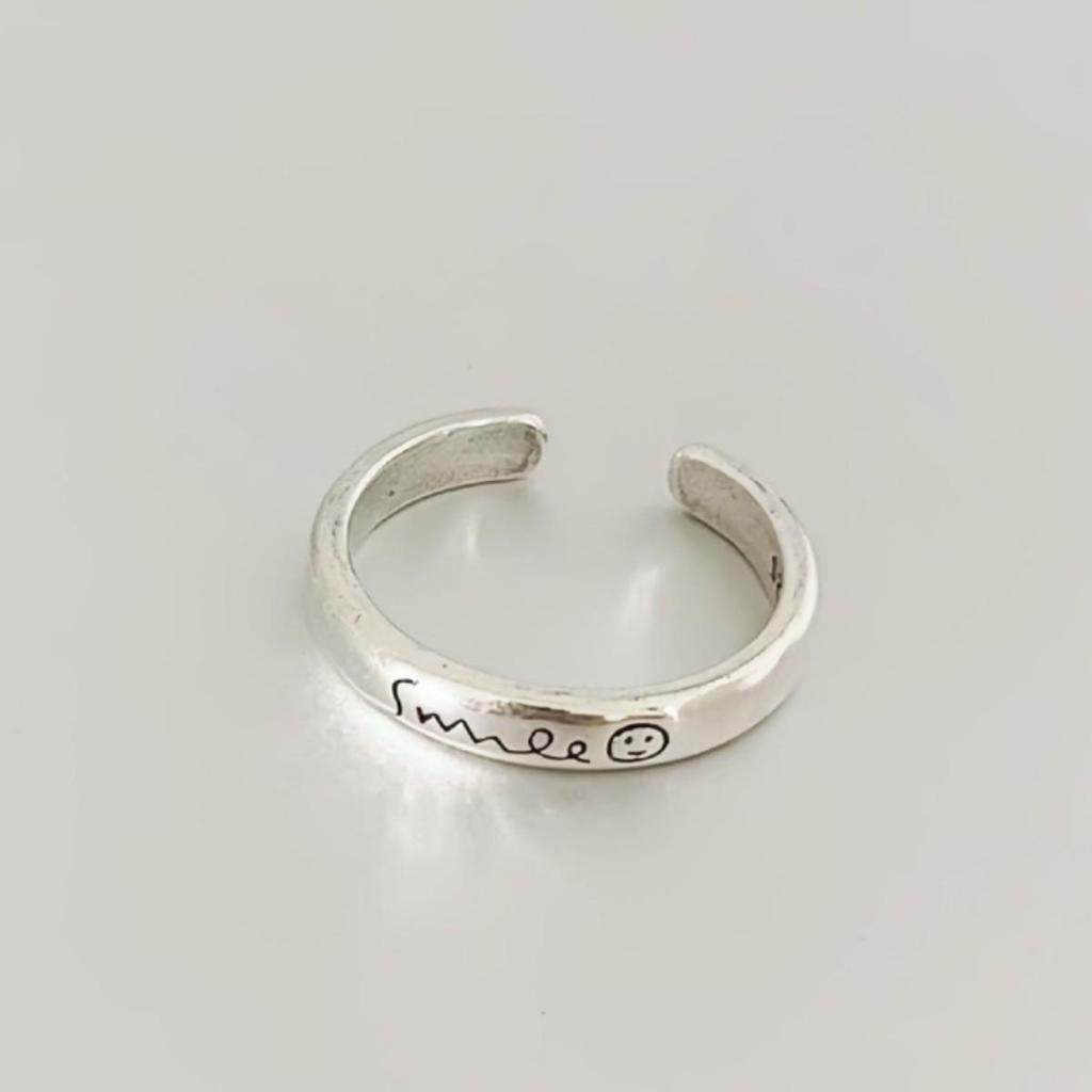 Smiling Face Women's Adjustable Ring: Trendy, Versatile Niche Design