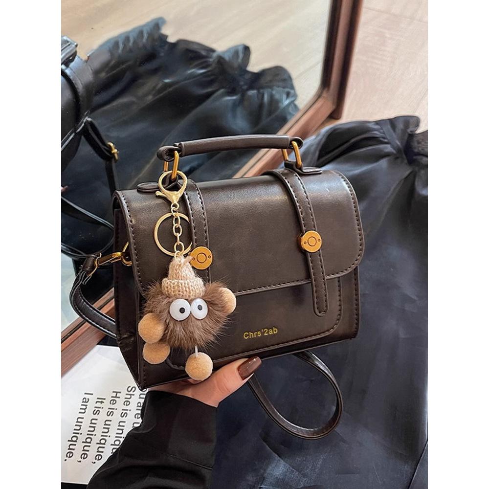 Premium Sense Retro Handbag Bag Women's Summer 2025 Popular Versatile Commuter Shoulder Bag Crossbody Small Square Bag